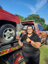 Junk Car Girls - Cash For Junk Cars Irving TX - WE BUY JUNK CARS09