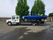 Lightfoot's Towing09