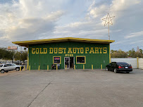 Gold Dust Auto Parts010