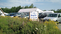 Ron's Auto Sales and Salvage010