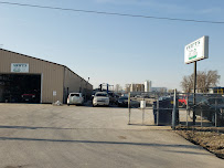 Swift's Trails End Auto Recycling010